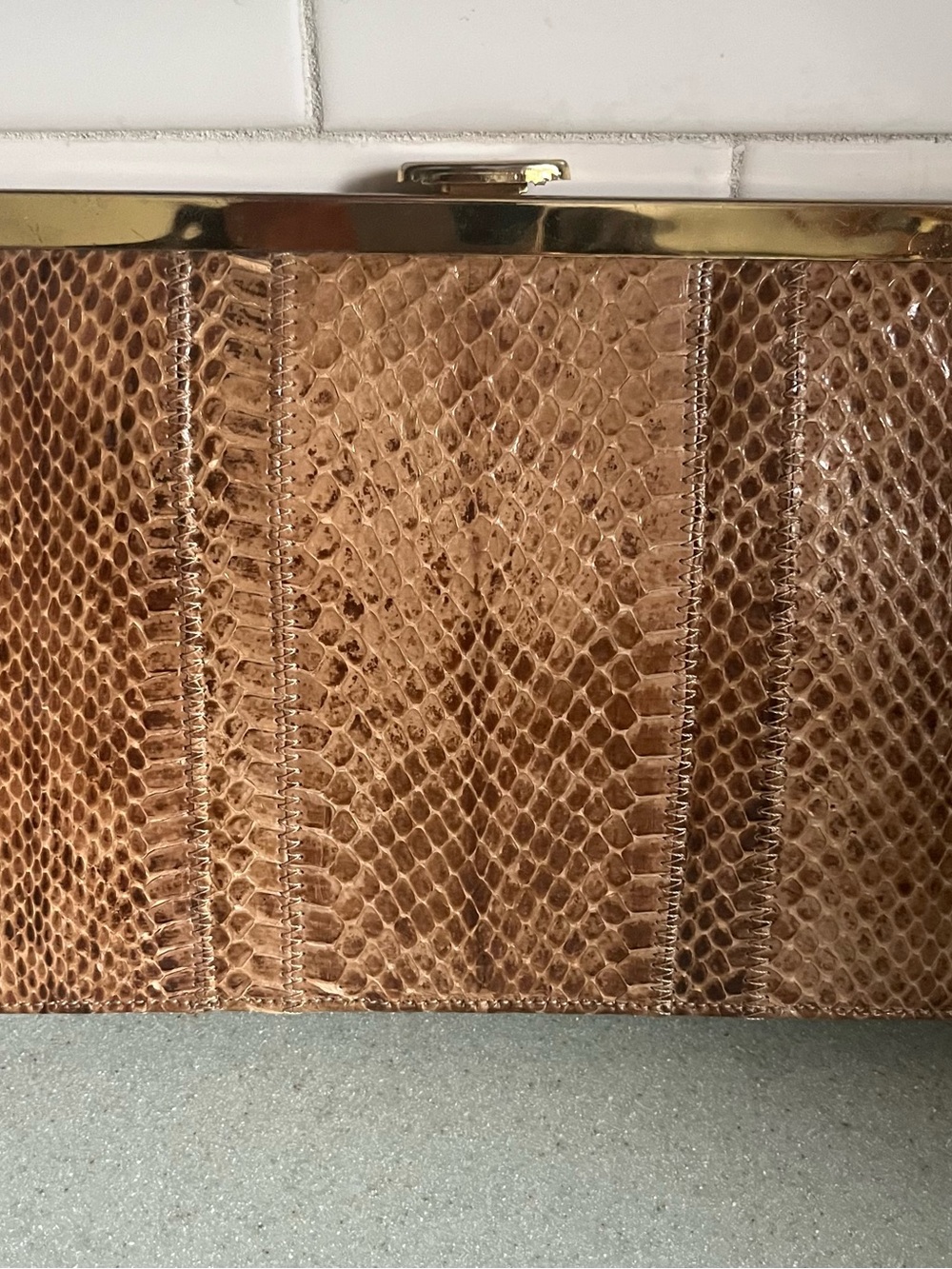 Vintage Tan Snake-Embossed Frame Clutch - Picture 2 of 7